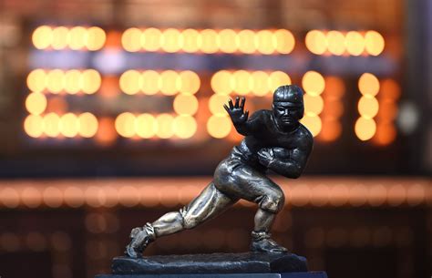 Dec 9, 2022 · The Heisman Memorial Trophy Ceremony will be held at the Lincoln Center in New York City on Saturday Dec. 10th. Coverage will begin at 8pm eastern time on ESPN Viewers will also be able to stream ... 